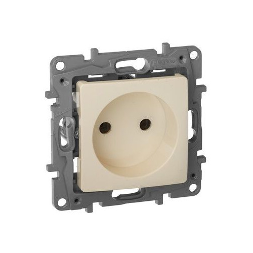 

Розетка силов. Legrand Etika (672320) скрыт. зазем. IP21 слоновая кость